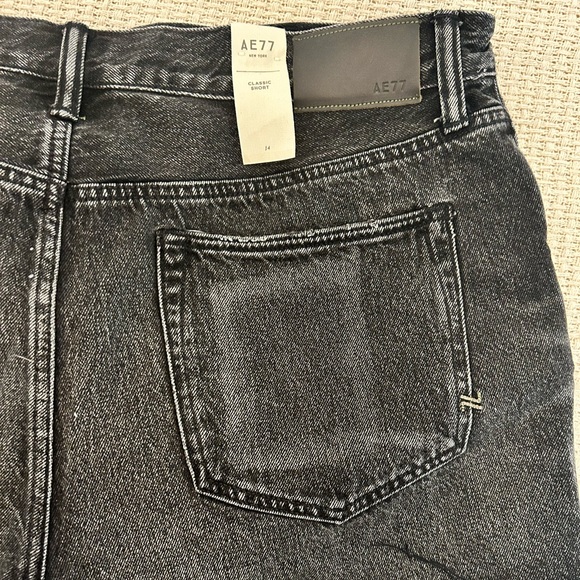 AE WOMENS Black Jean shorts - Picture 2 of 4